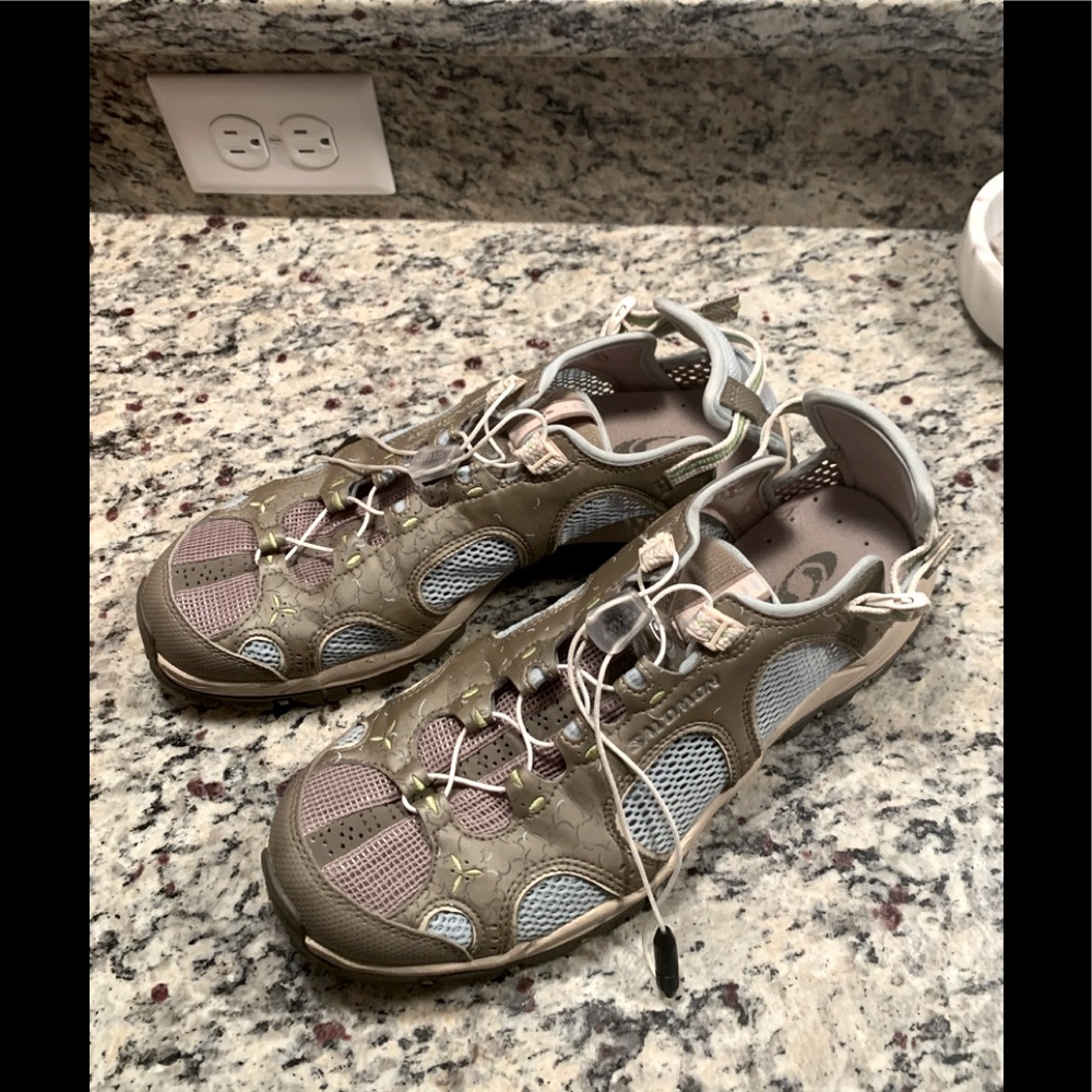 Size 8.5 Salomon water sneakers in powder blue